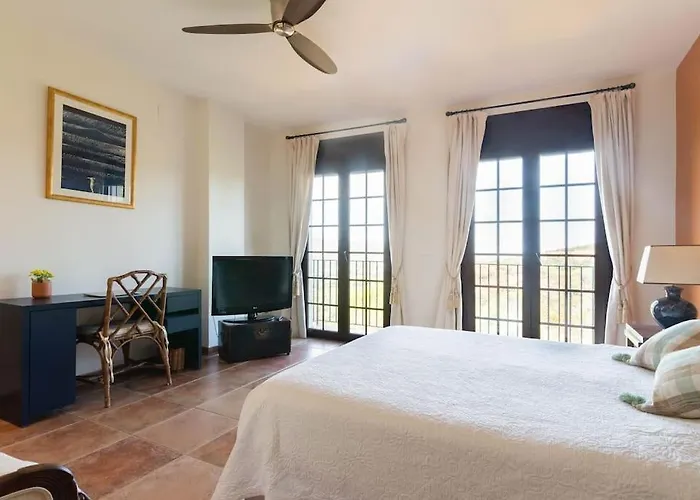 Villa Pantanal In Golf Costa Brava *